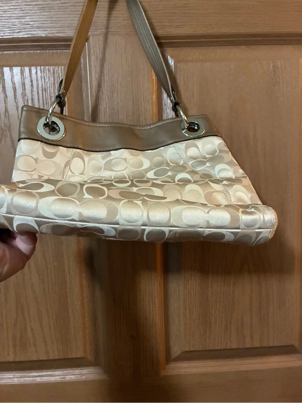 Coach Ashley Signature Pleated Hippie Shoulder Bag - Picture 4 of 5